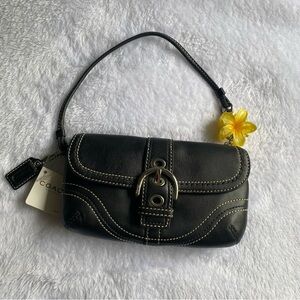 New With Tag Vintage Y2K Coach Soho Mini Signature Black Wristlet